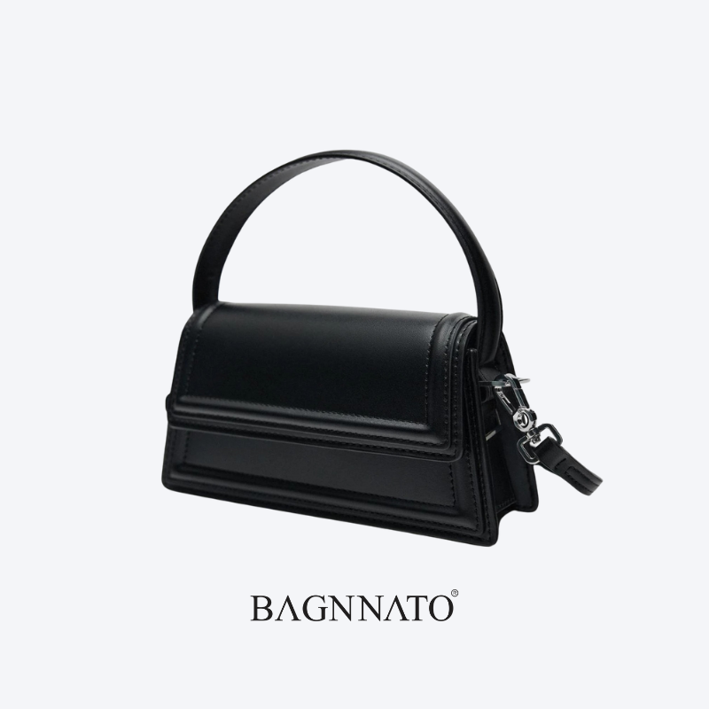 Bolsa Satchel em Couro Feminina Yelena