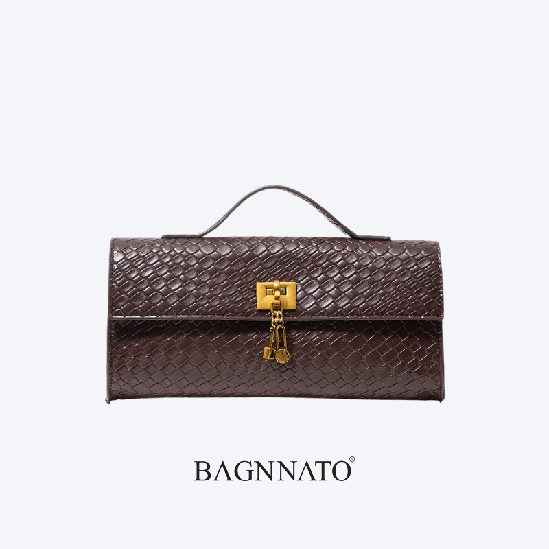 Bolsa Baguette em Couro Feminina Viana