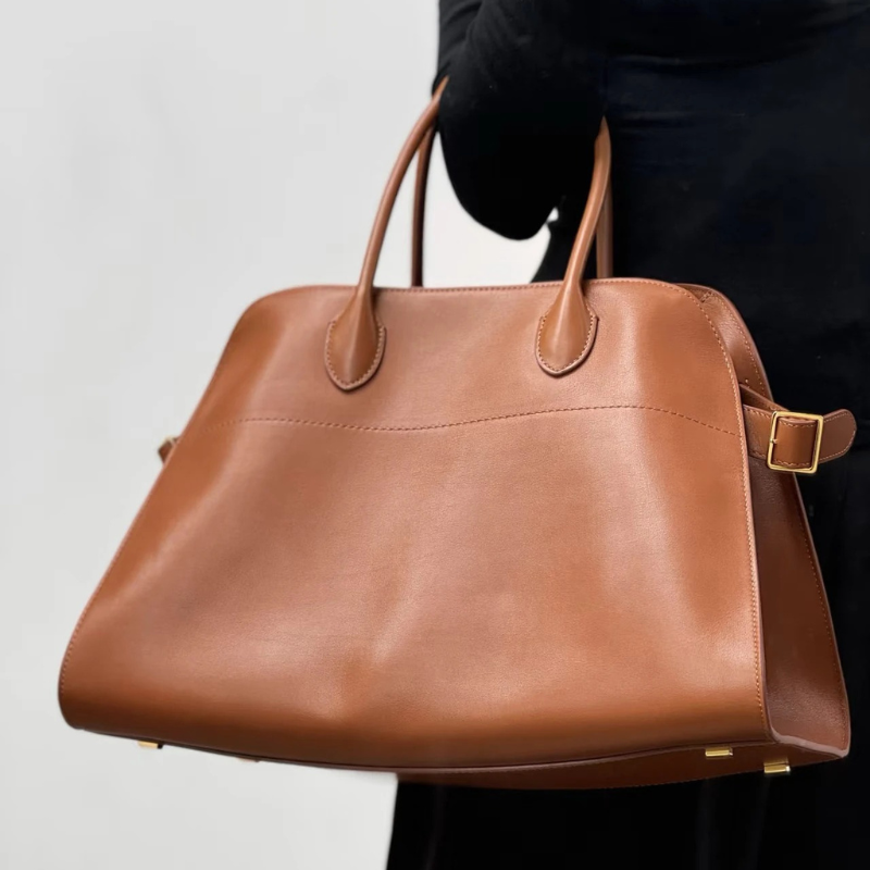 Bolsa em Couro Genuíno Feminina Endria