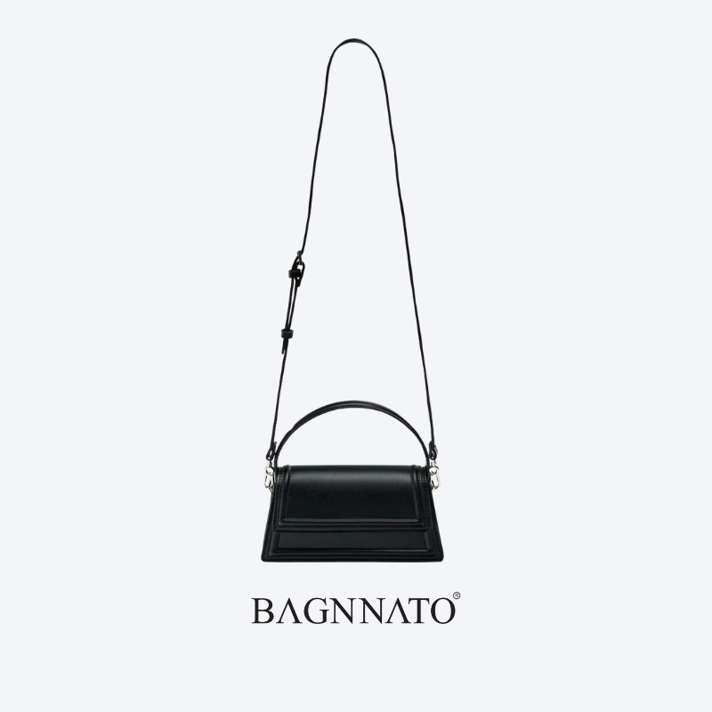 Bolsa Satchel em Couro Feminina Yelena