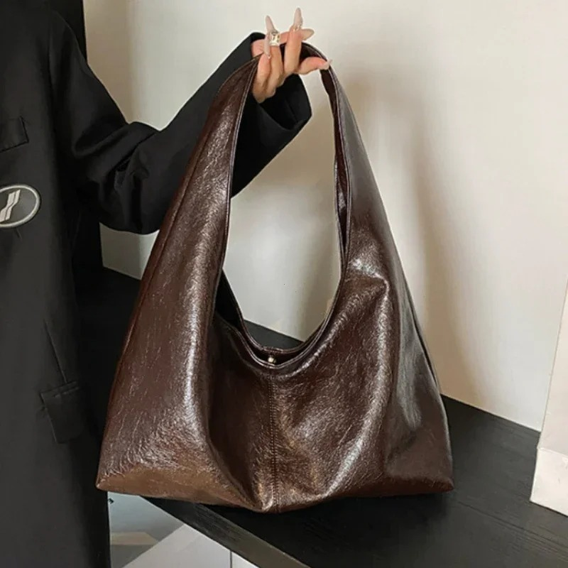 Bolsa em Couro Feminina Victoria