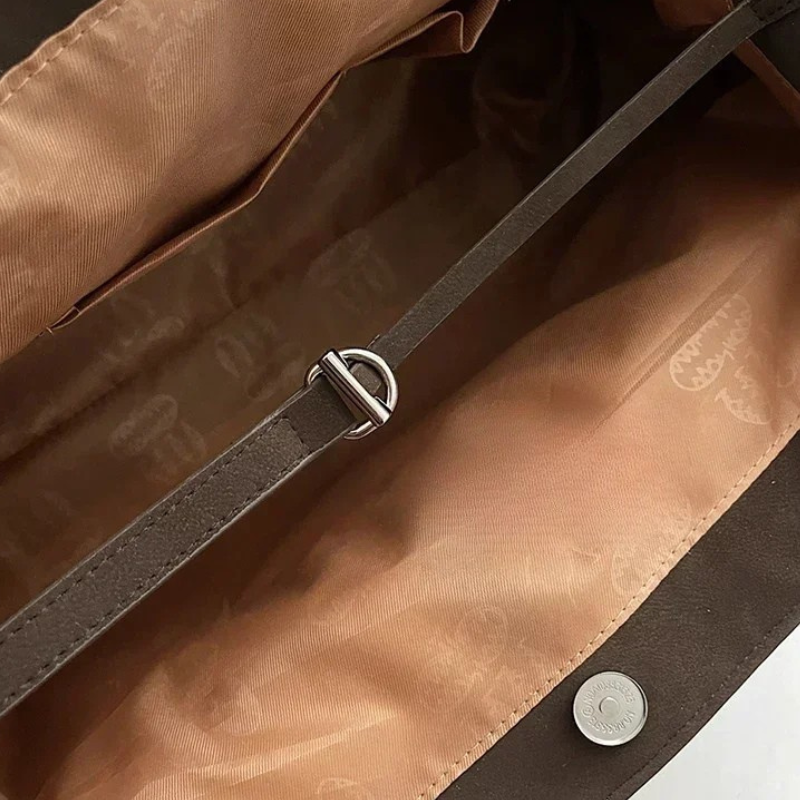 Bolsa em Couro Camurça Feminina Magda