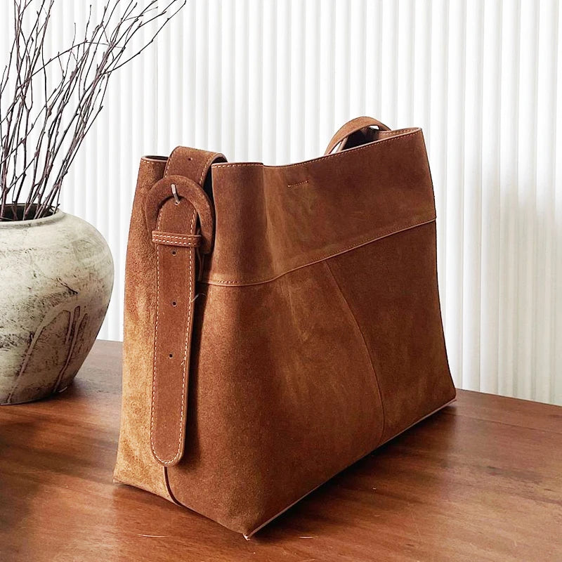 Bolsas de couro genuíno coreanas para mulheres bolsas e bolsas de grife de luxo 2024 novas em couro de vaca de grande capacidade com bolso interno bolsa de ombro nas axilas alta qualidade Frete grátis Envio rápido cheg
