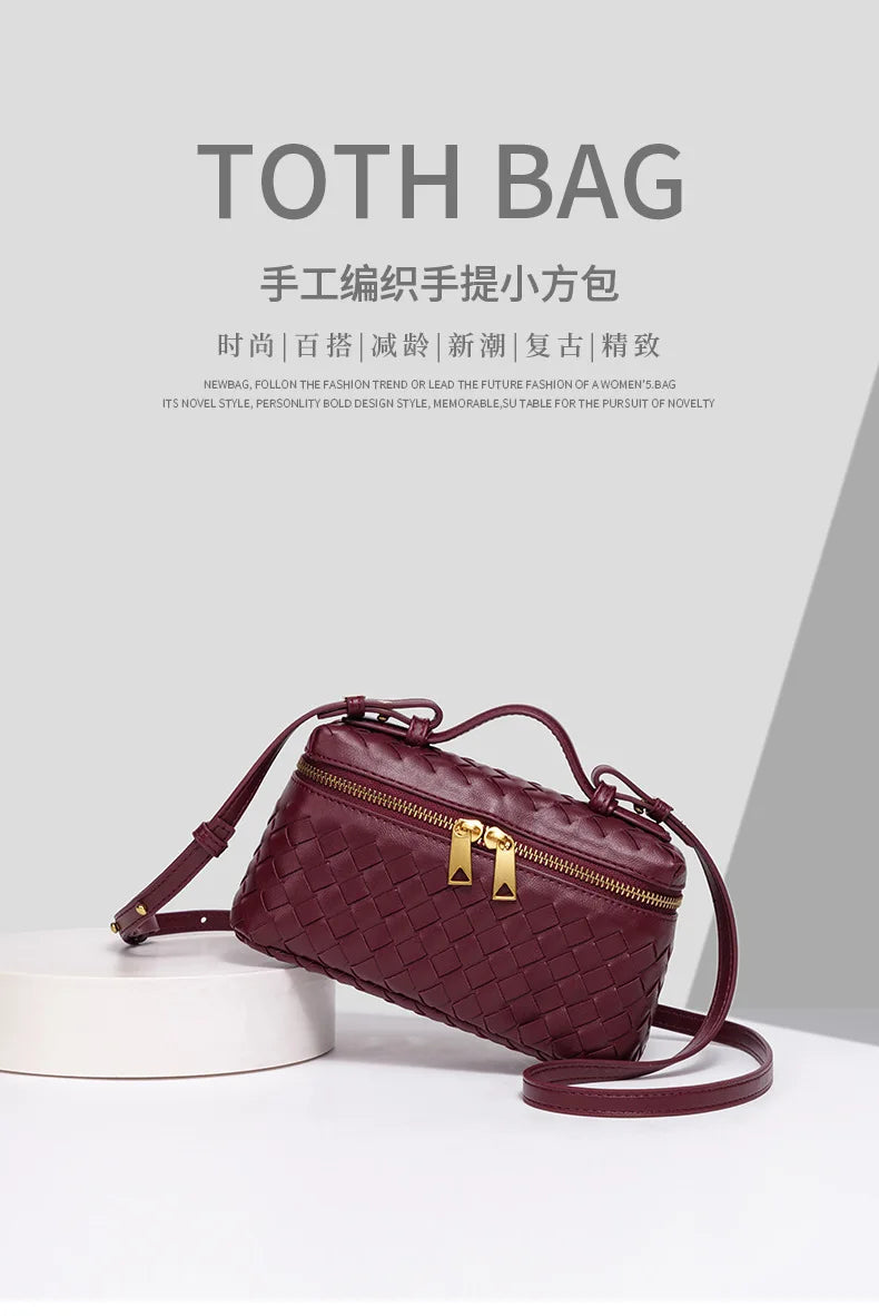 Bolsa feminina elegante e clássica inspirada na moda de Paris com pingente e logotipo vintage minimalista
