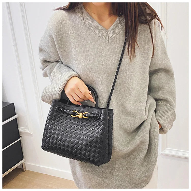 2025 Novo! Bolsa feminina elegante com fivela de corda de metal tecida à mão - multifuncional, ideal para viagens e deslocamento