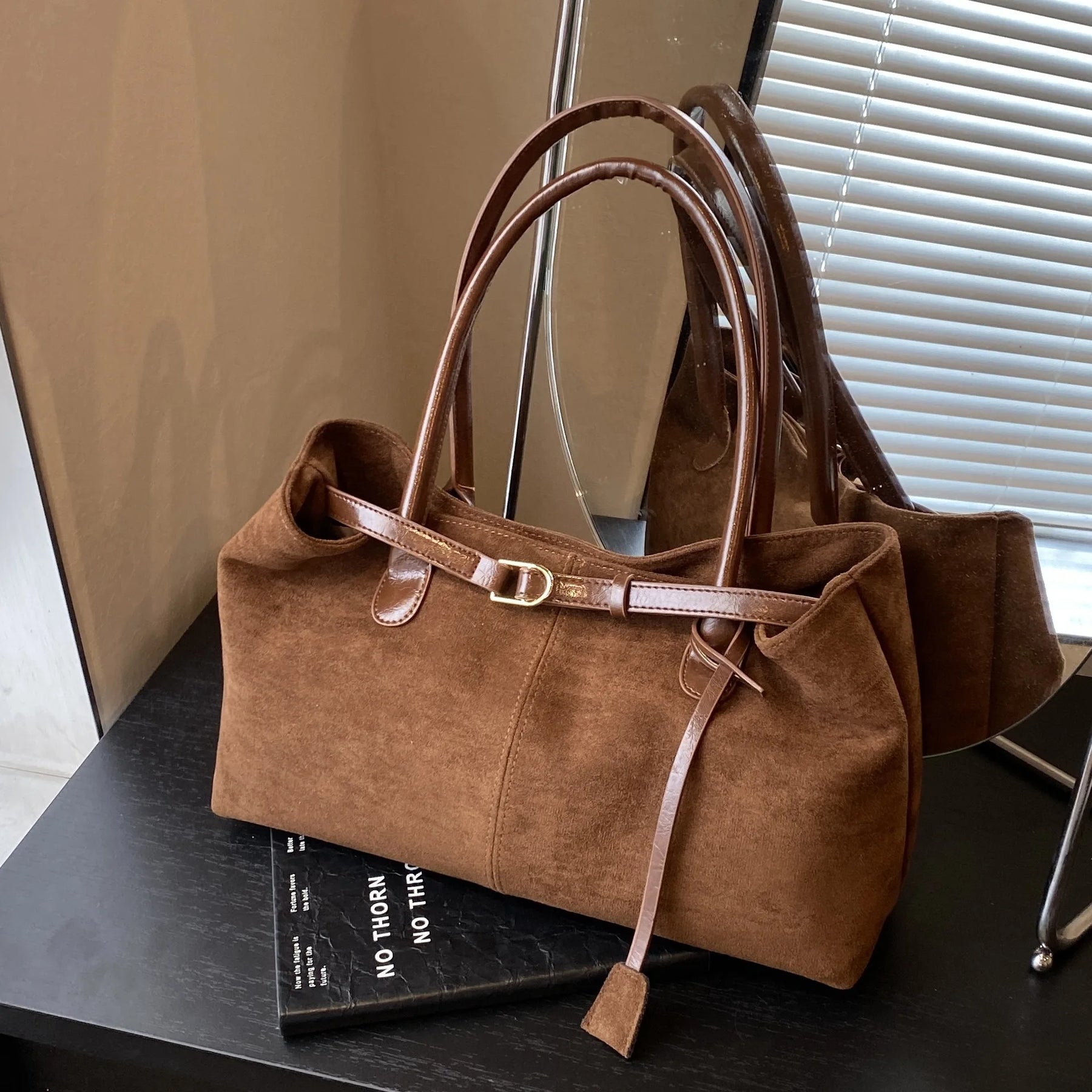 Cgcbag 2025 novo designer de marca luxo sacola casual lage capacidade bolsa ombro feminina alta qualidade couro do plutônio senhoras bolsas