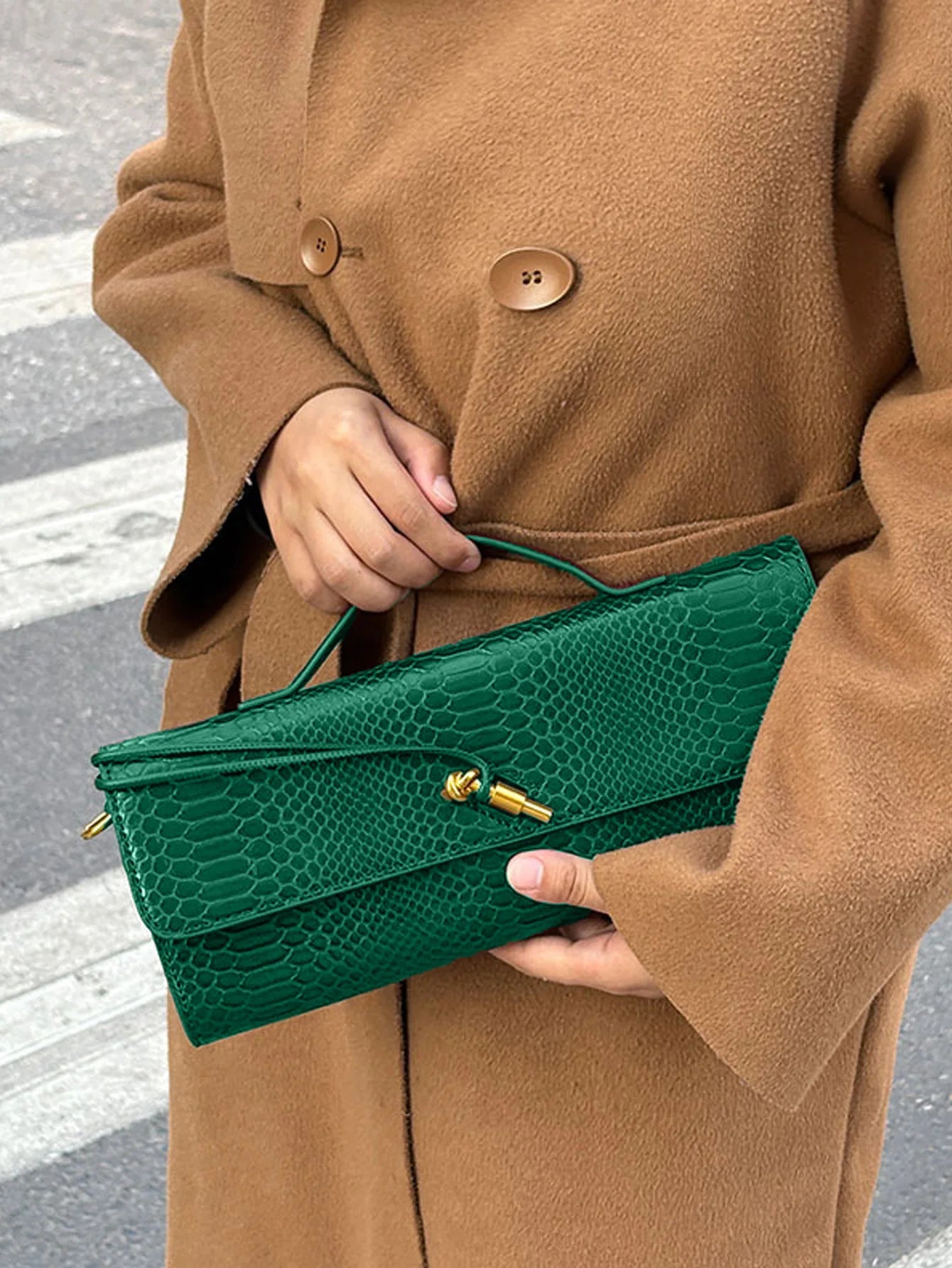 Saco borgonha cereja vermelho envelope vinho vermelho envelope de luxo nova bolsa moda europeia e americana crocodilo flip mão órgão b