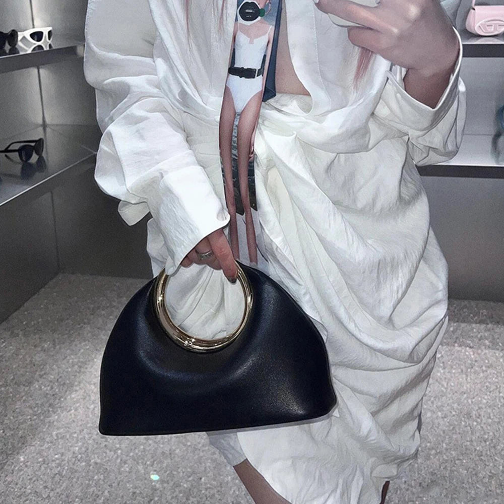 Metálico alça redonda bolsa de luxo designer sacos noite para as mulheres macio couro do plutônio bolsa ombro 2025 meia lua nuvem embreagem