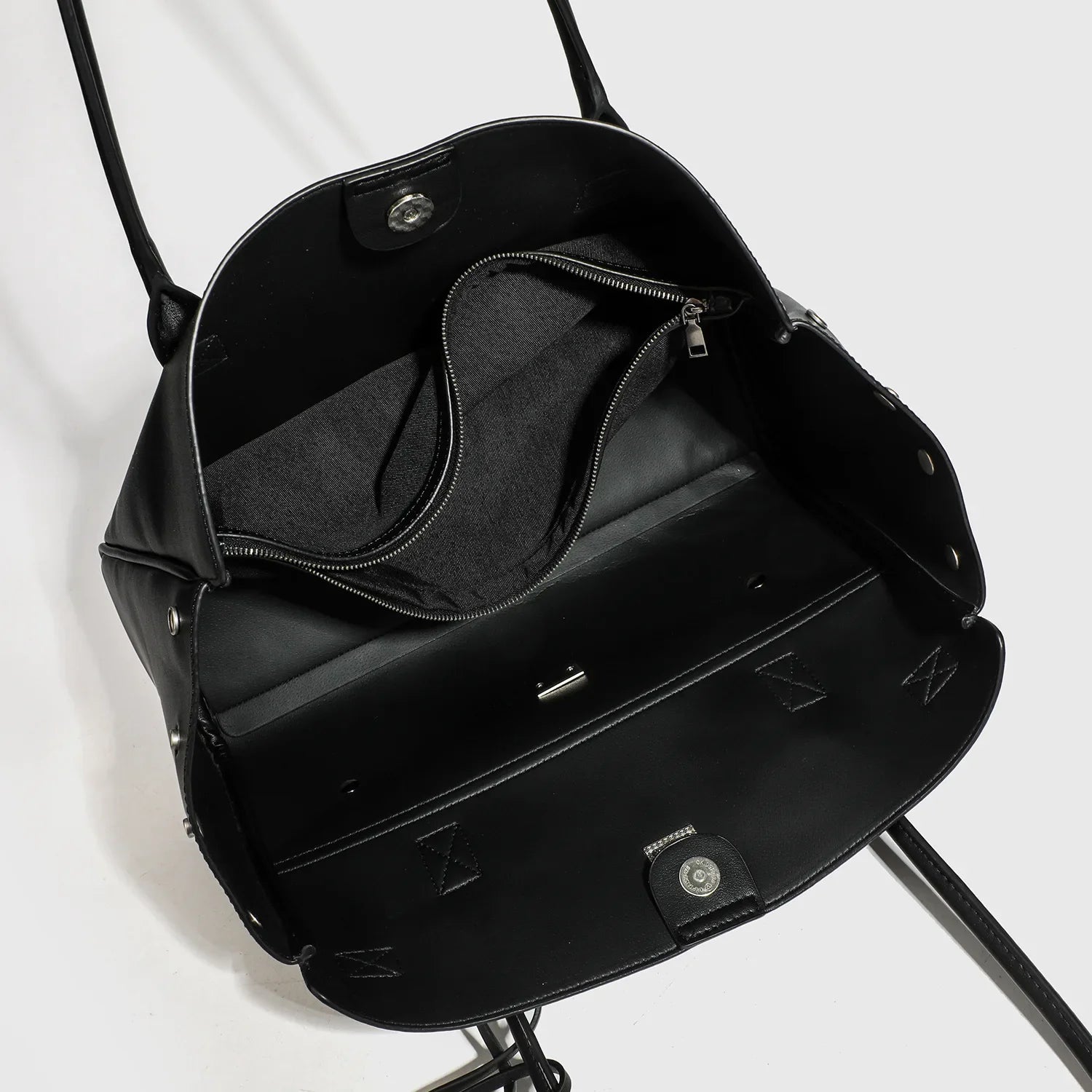 Grande capacidade estilo motocicleta sacola punk bloqueio asa bolsa de ombro cross-border novo 2025 ombro único mãe-criança saco