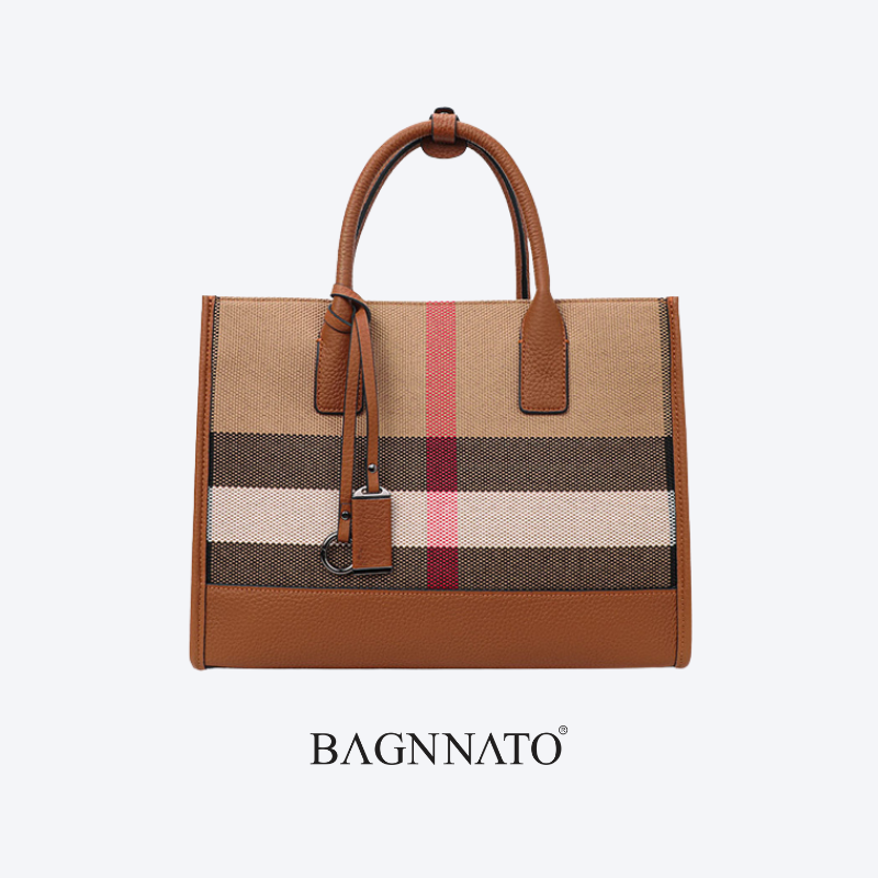 Bolsa Feminina Tote em Couro Fleur