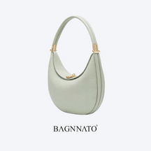 Bolsa em Couro Feminina Chantal