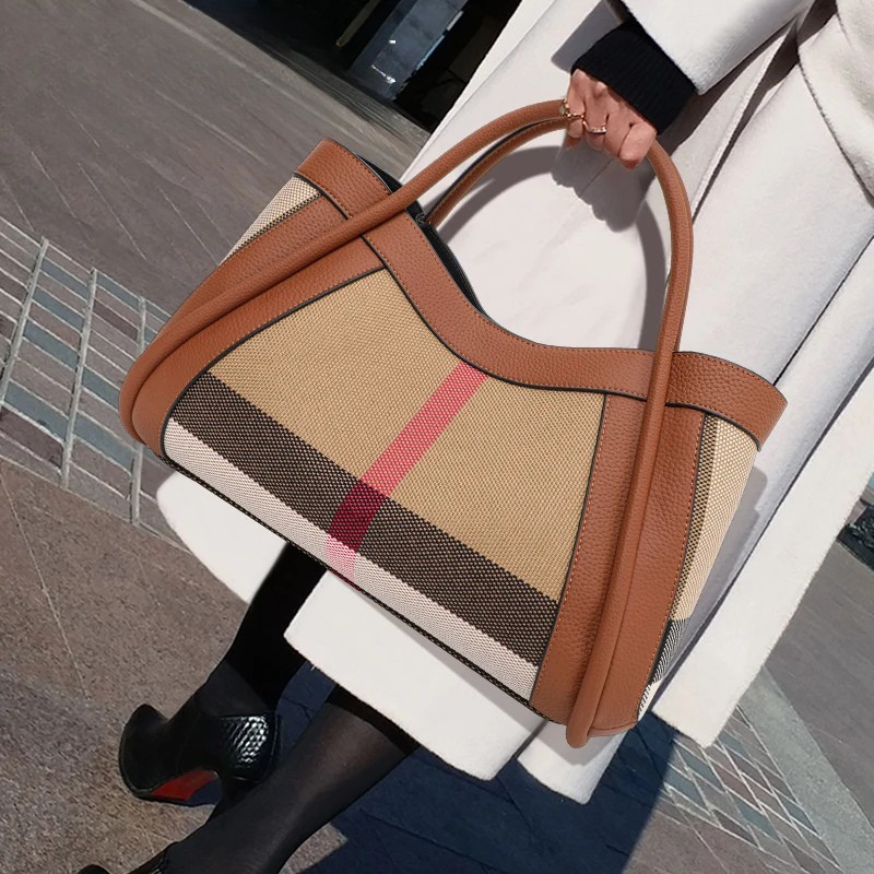 Bolsa Tote em Couro Feminina Simone