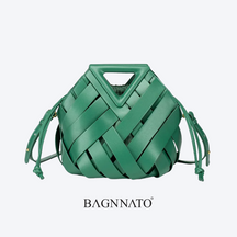 Bolsa Satchel em Couro Feminina Lune