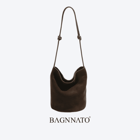 Bolsa em Couro Camurça Genuíno Feminina Lunna