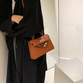 Bolsa Satchel em Couro feminina Kelly