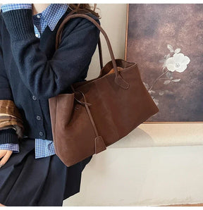 Cor sólida venda quente camurça falsa moda versátil bolsa 2025 produto de alta qualidade grande capacidade sacos de ombro femininos