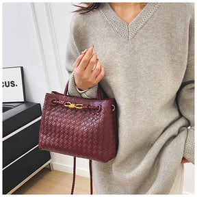 2025 Novo! Bolsa feminina elegante com fivela de corda de metal tecida à mão - multifuncional, ideal para viagens e deslocamento