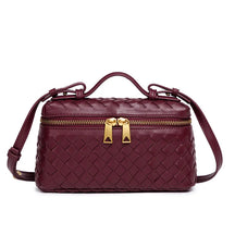 Bolsa feminina elegante e clássica inspirada na moda de Paris com pingente e logotipo vintage minimalista