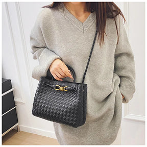 2025 Novo! Bolsa feminina elegante com fivela de corda de metal tecida à mão - multifuncional, ideal para viagens e deslocamento