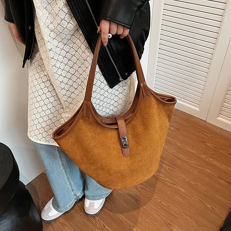 bolsa femimina bolsa grife luxo bolsa feminina elegante bolsas em promoção MOODS Mini Bucket Bolsas De Ombro Para As Mulheres Faux Suede Commuter Tote Bag Grande Capacidade Underarm Hobo Bag 2024 Inverno Novas Bolsas