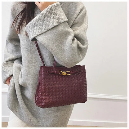 2025 Novo! Bolsa feminina elegante com fivela de corda de metal tecida à mão - multifuncional, ideal para viagens e deslocamento