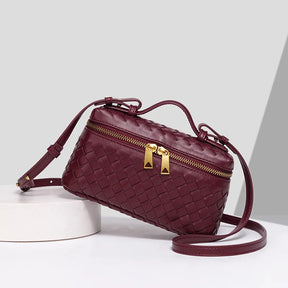 Bolsa feminina elegante e clássica inspirada na moda de Paris com pingente e logotipo vintage minimalista